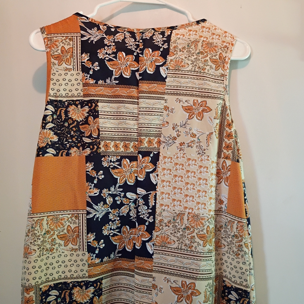 Emery Rose Sleeveless Patchwork Floral Midi Dress - Picture 9 of 9